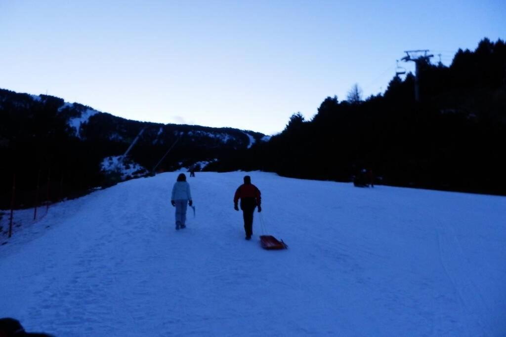 Les Angles: Esqui, Base Nautica, Naturaleza, Bike Park, ... Eksteriør bilde